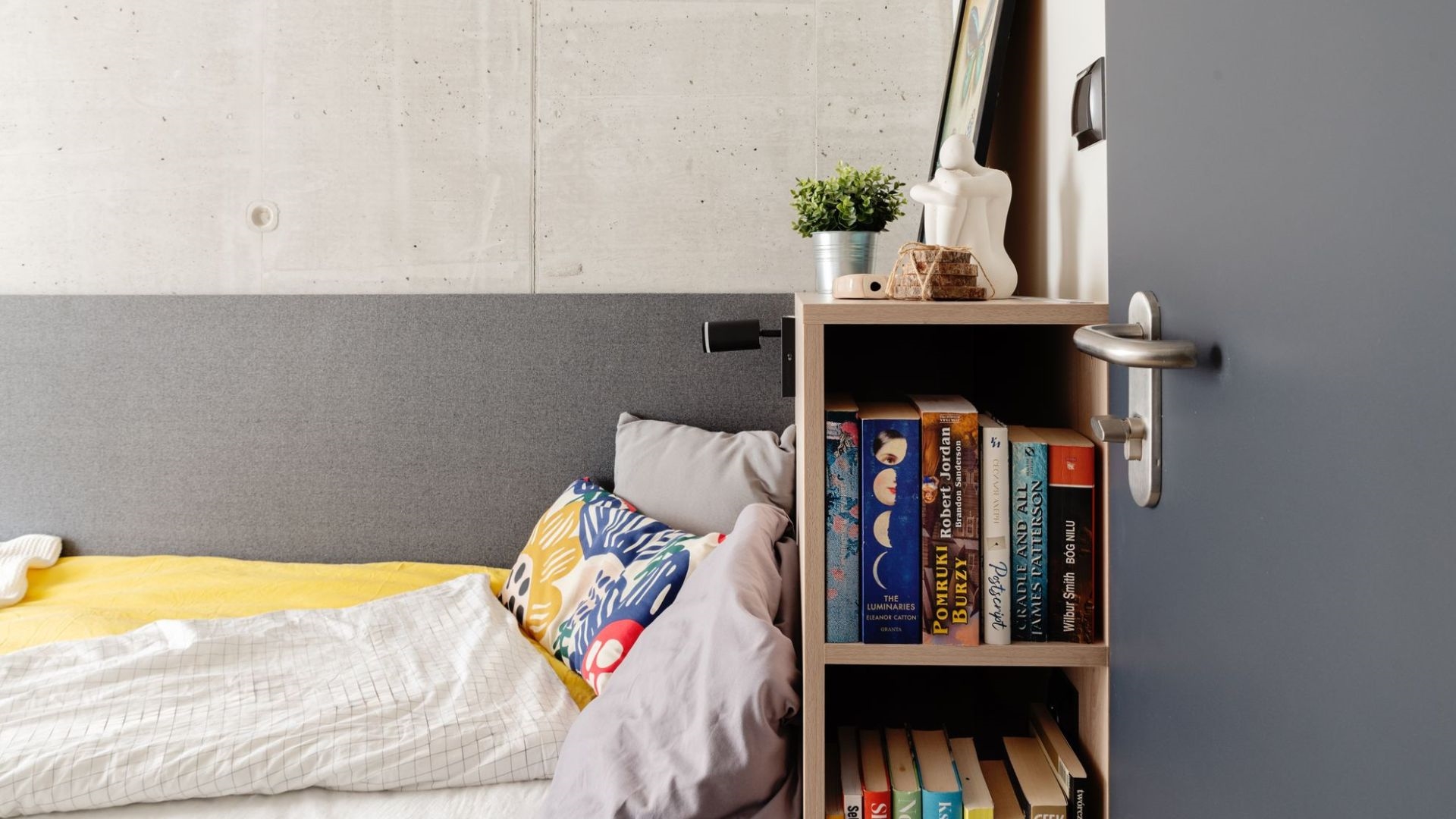 Pokój jednoosobowy w apartamencie 4-osobowym